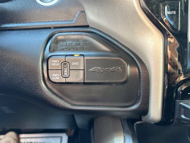 Used 2023 RAM 2500 Laramie AWD/4WD image 23