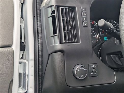 New 2024 Chevrolet Express 2500 w/ Driver Convenience Package image 12