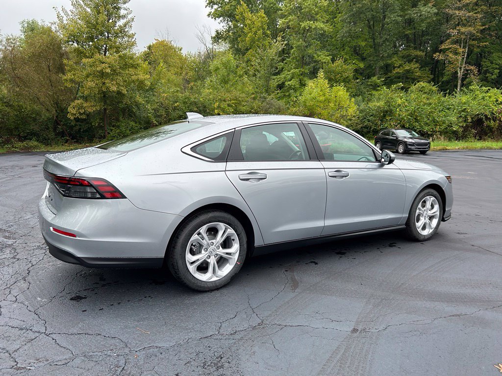 New 2026 Honda Accord LX image 2