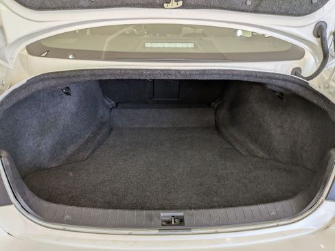 Used 2018 INFINITI Q50 Luxe w/ Sensory Package (Luxe) image 30