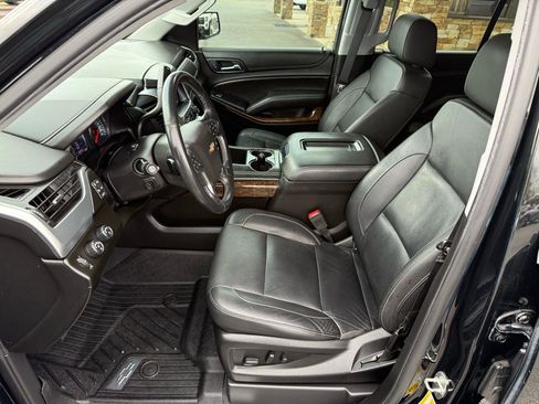 Used 2019 Chevrolet Tahoe LT image 11