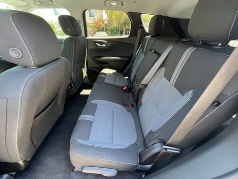 Used 2026 Chevrolet Blazer LT FWD image 27