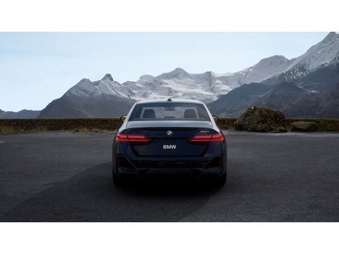 New 2026 BMW 530i image 5