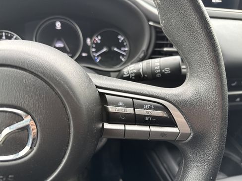 Used 2022 MAZDA CX-30 AWD 2.5 S image 19