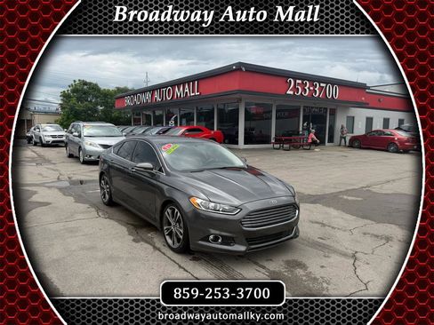Used 2017 Ford Fusion Titanium FWD image 1