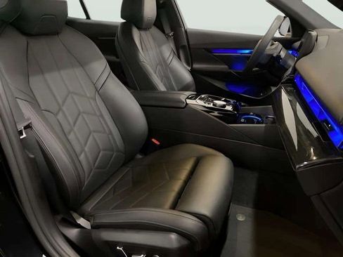 Used 2025 BMW i5 eDrive40i image 75