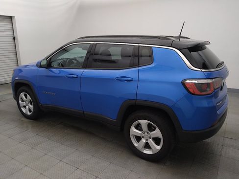 Used 2019 Jeep Compass Latitude w/ Cold Weather Group AWD/4WD image 3