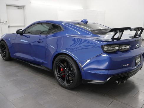 Used 2023 Chevrolet Camaro ZL1 RWD image 6