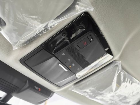 New 2025 Mitsubishi Outlander ES image 53