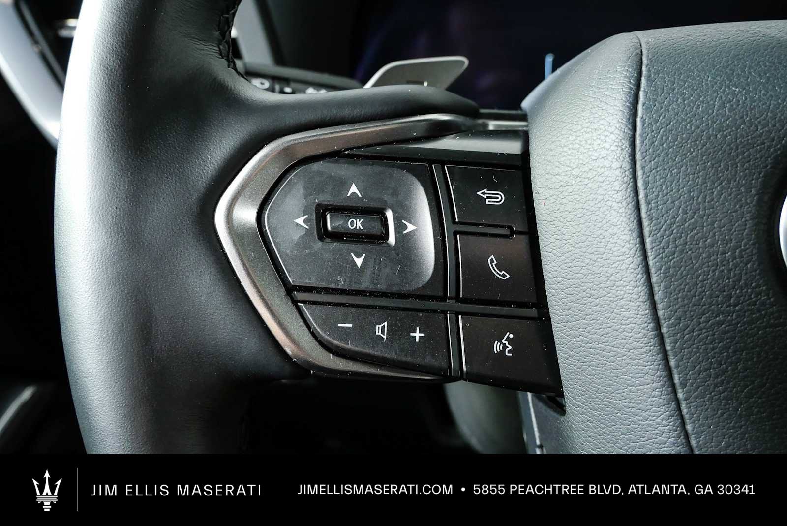 Used 2025 Lexus GX 550 w/ Accessory Package (2T) AWD/4WD image 14