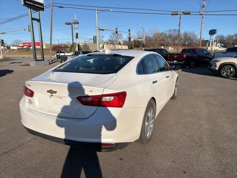 Used 2018 Chevrolet Malibu LT image 8