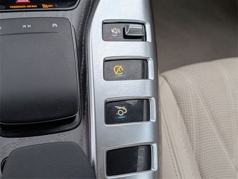 Used 2024 Mercedes-Benz AMG GT 43 image 19