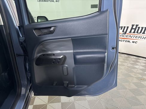 Used 2024 Ford Maverick Lariat w/ Black Appearance Package image 24