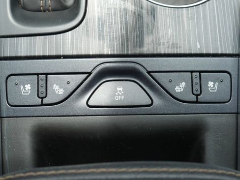 Used 2017 Chevrolet Impala Premier w/ Enhanced Convenience Package FWD image 29