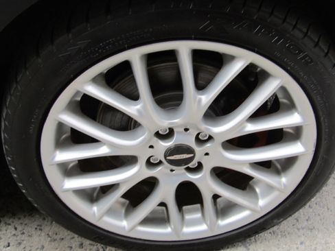 Used 2010 MINI Cooper Clubman S image 40