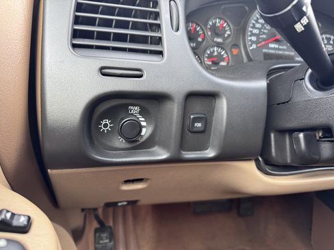 Used 2002 Chevrolet Monte Carlo LS w/ Preferred Equipment Group 1 image 27