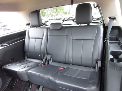 Certified 2023 Ford Expedition XLT image 26