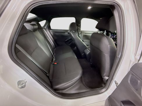 Used 2023 Honda Civic Sport image 27
