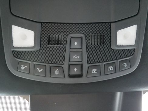 Used 2021 Ford Expedition XLT w/ Black Accent Package image 24