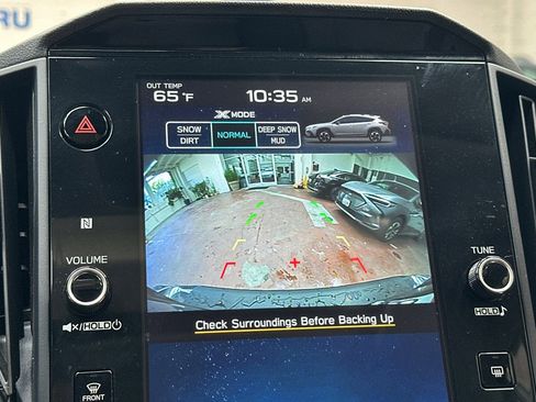 Used 2025 Subaru Crosstrek 2.0i Premium image 24