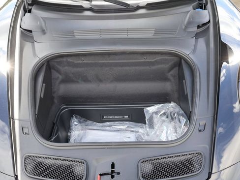 Certified 2026 Porsche 911 GT3 RWD image 17