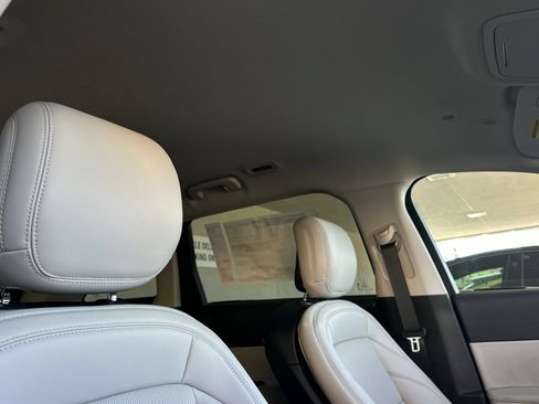 New 2026 Lincoln Nautilus Premier AWD/4WD image 16