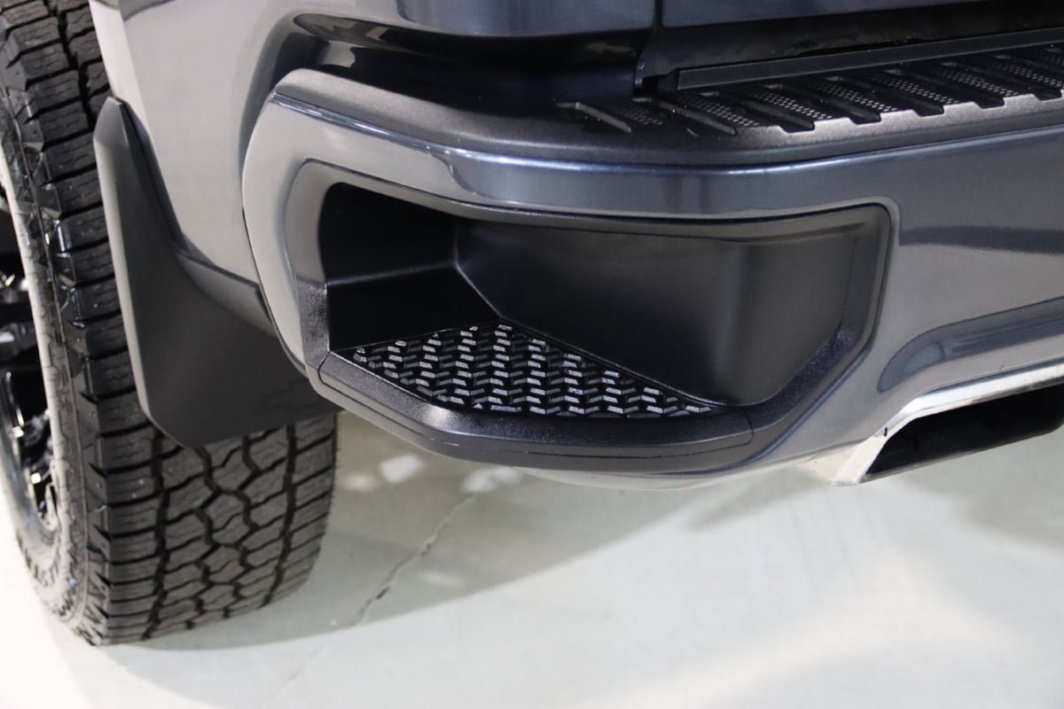 Used 2019 Chevrolet Silverado 1500 RST AWD/4WD image 11