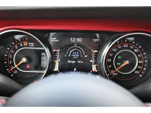 Used 2023 Jeep Gladiator Rubicon w/ LED Lighting Group image 12