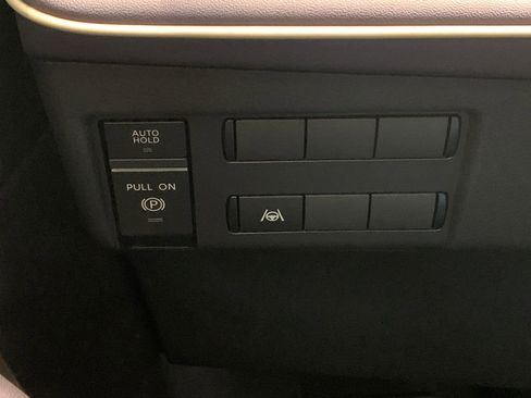 New 2026 Nissan Leaf SV+ FWD image 17
