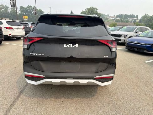 Certified 2024 Kia Sportage EX AWD/4WD image 6