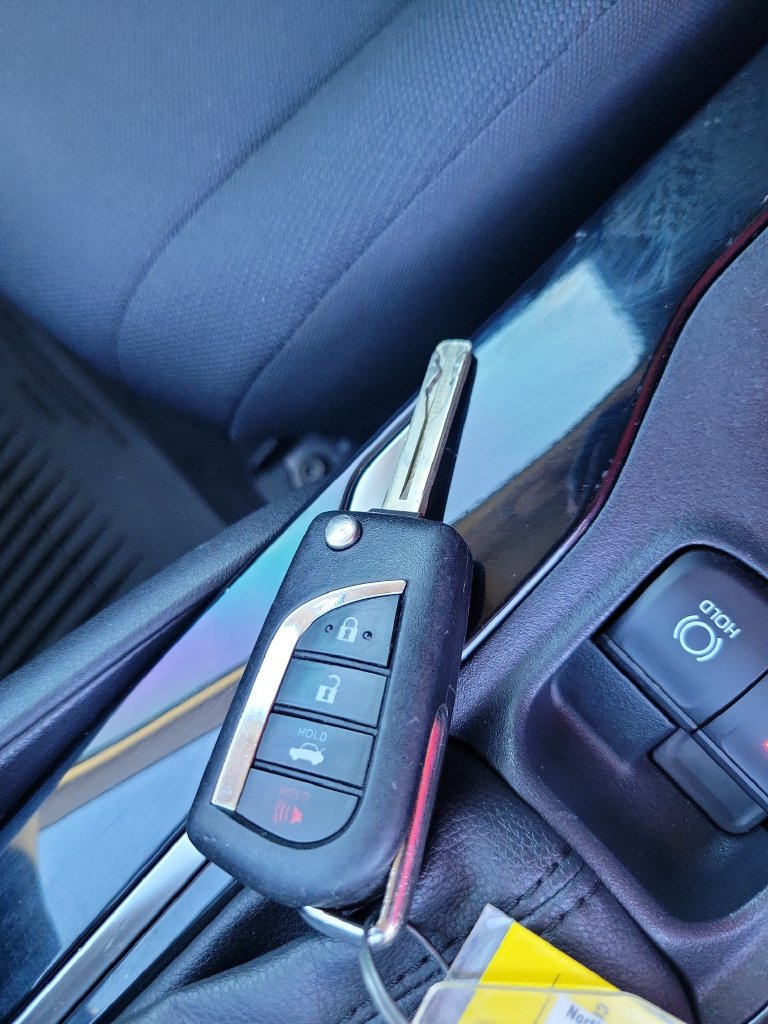 Certified 2020 Toyota Corolla LE FWD image 34