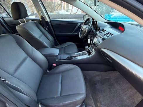 Used 2010 MAZDA MAZDA3 i Touring image 21