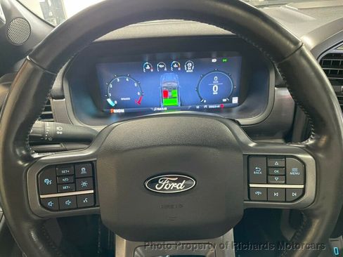 Used 2024 Ford F150 Lariat AWD/4WD image 12
