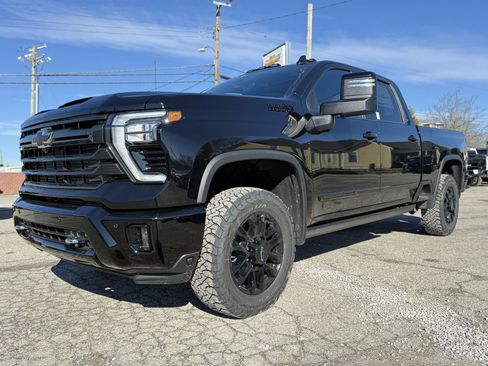 New 2026 Chevrolet Silverado 2500 High Country w/ High Country Premium Package image 2