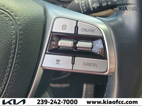 Certified 2022 Kia Telluride SX w/ Towing Package FWD image 27