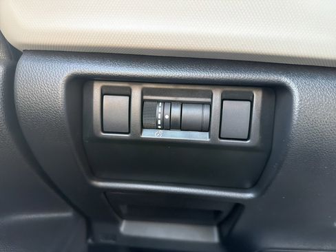 Certified 2025 Subaru Forester image 34