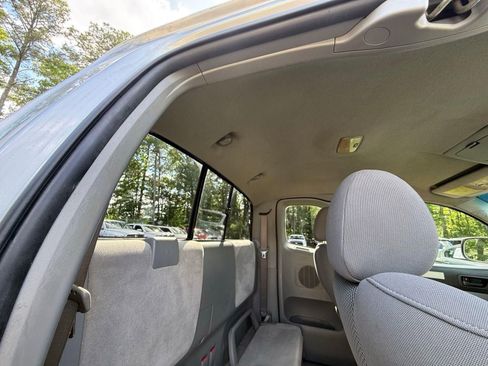 Used 2005 Toyota Tacoma PreRunner RWD image 23