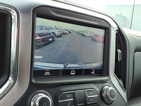 Used 2021 GMC Sierra 1500 SLT w/ SLT Premium Package image 12