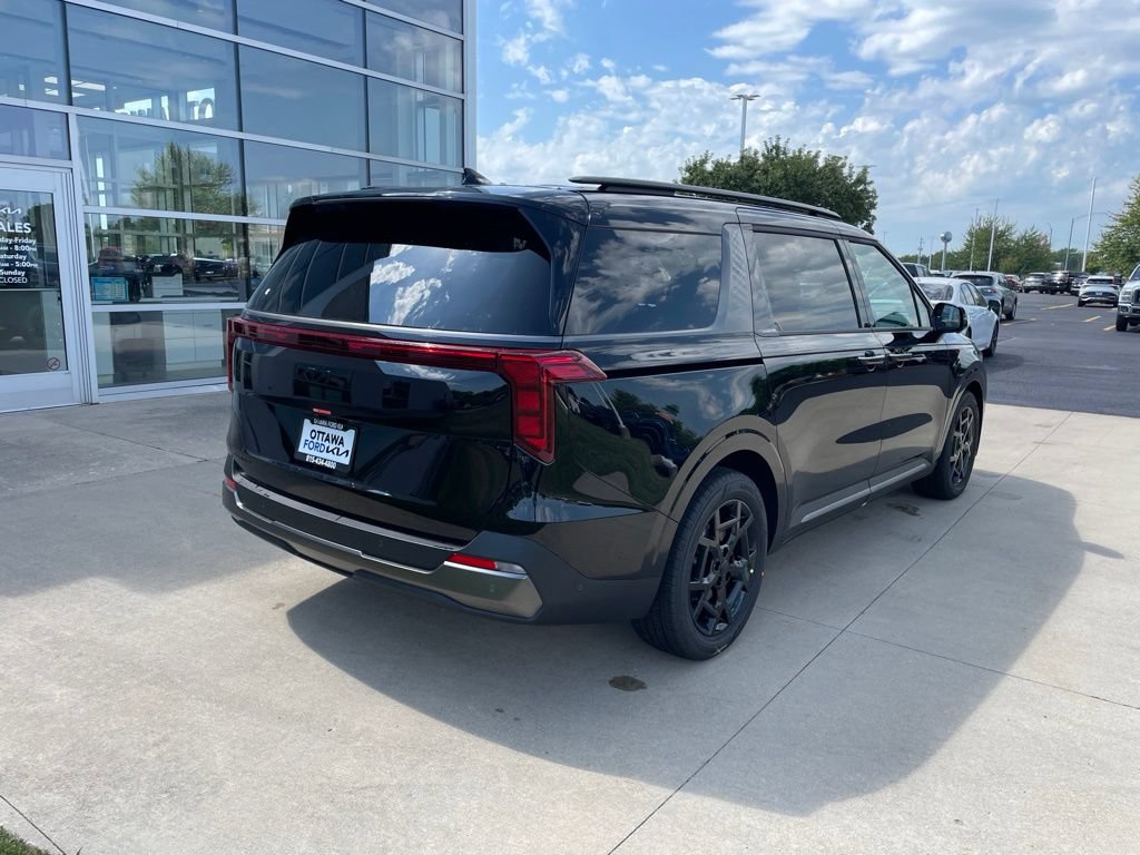 New 2027 Kia Carnival SX FWD image 5