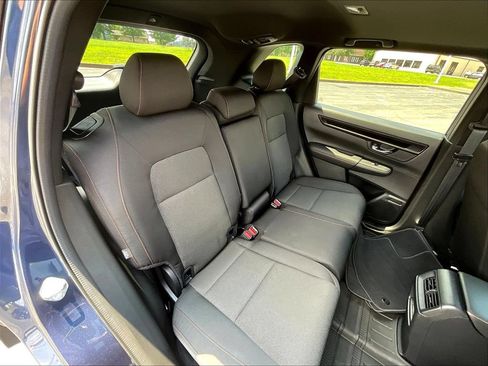 Used 2025 Honda CR-V Sport image 13