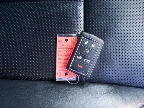 Used 2022 Jeep Wagoneer Series III w/ Convenience Group I image 34