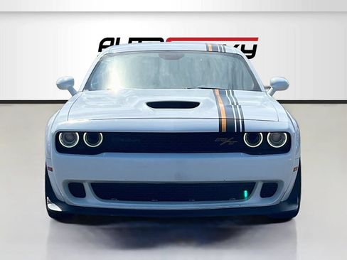 Used 2022 Dodge Challenger R/T Scat Pack RWD image 2