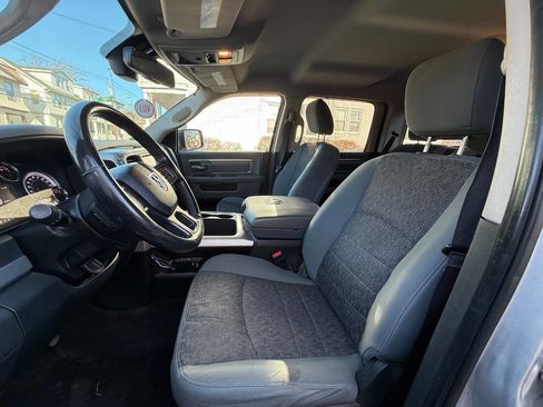 Used 2017 RAM 1500 Big Horn image 12