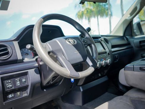 Used 2017 Toyota Tundra SR image 10