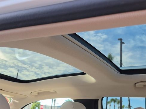 Used 2021 Mercedes-Benz GLB 250 image 20