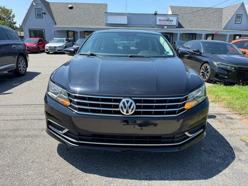 Used 2019 Volkswagen Passat 2.0T Wolfsburg FWD image 8
