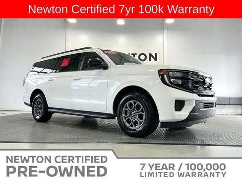 Used 2025 Ford Expedition Max Active AWD/4WD image 31