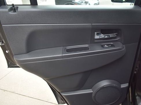 Used 2011 Jeep Liberty Sport AWD/4WD image 28