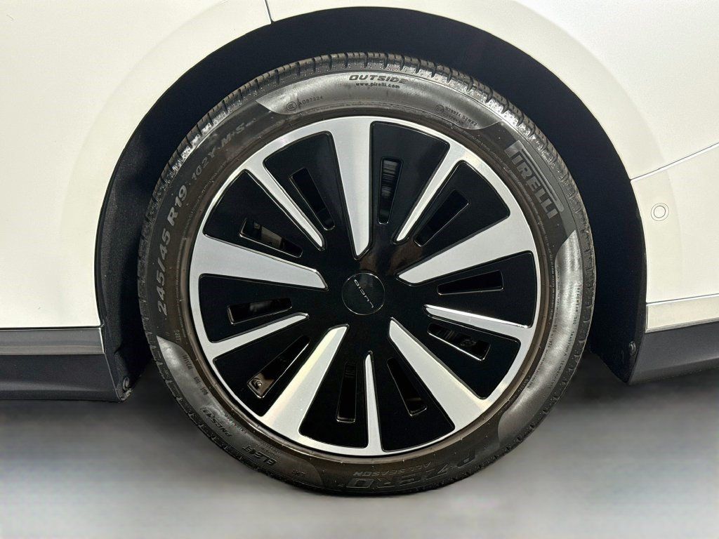 Used 2024 Lucid Air Touring AWD/4WD image 34