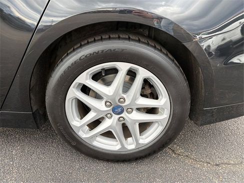 Used 2013 Ford Fusion SE image 14